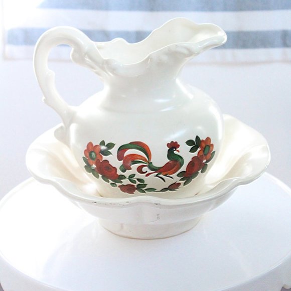Vintage McCoy Pottery Rooster Pitcher with Bowl - Picture 1 of 1